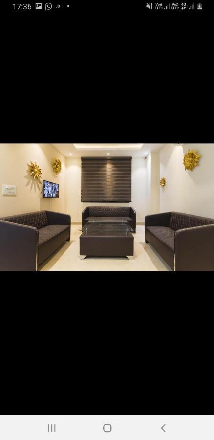 Aval International Hotel Gurgaon Exterior photo
